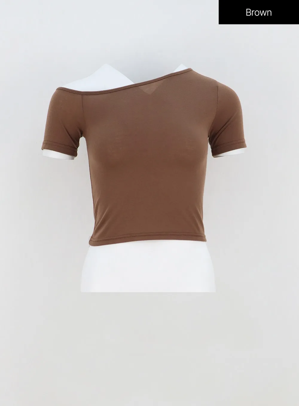 Off-Shoulder Tee IA325