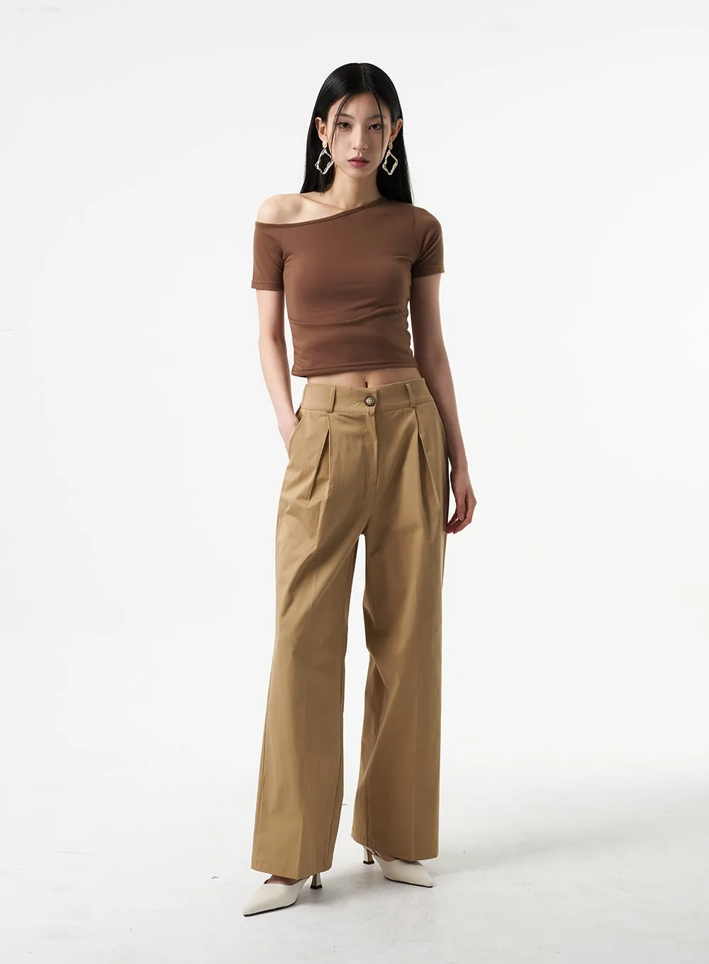 Off-Shoulder Tee IA325