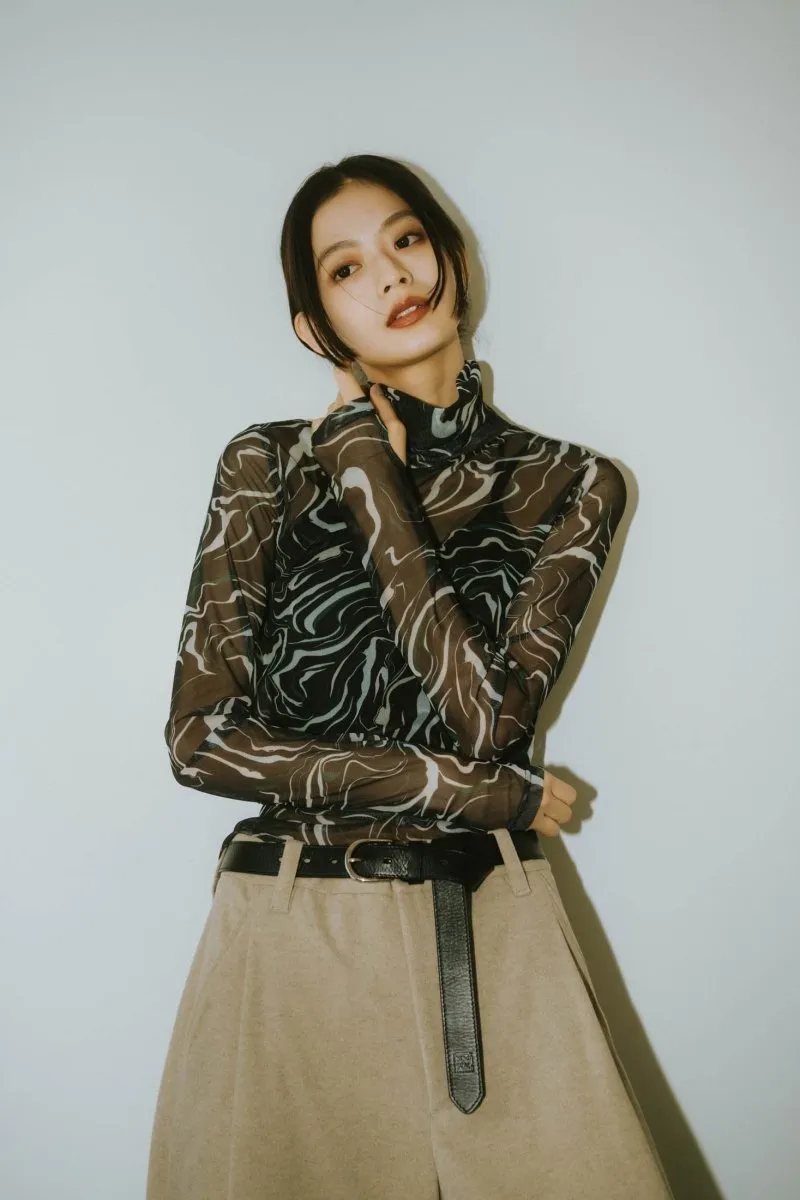 paint sheer high neck tops/4color